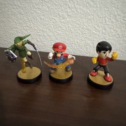 Smash Bros Amiibos 