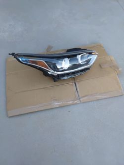 Kia forte 2019-2021 headlight RH Side   used Oem
