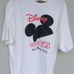 Vintage 1997 Disney Store VoluntEARS Tshirt Xl