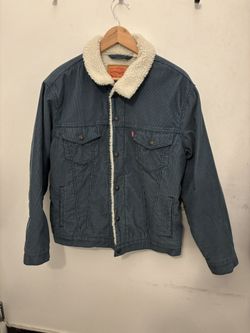 Levi’s Sherpa-Lined Corduroy Trucker Jacket Men’s Small Blue