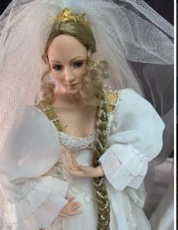 ASHTON DRAKE RAPUNZEL Porcelain Princes Bride Doll designed by Cindy McClure