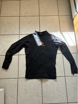 Rip curl wetsuit rashguard top