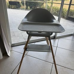 Gray High Chair Stokke