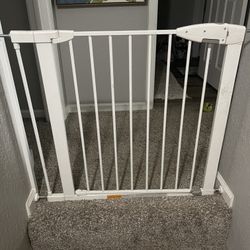 Baby gate