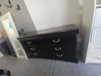 6 drawer dresser w/mirror