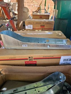 Holddown brackets