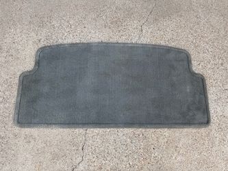 Gray Carpet Car Trunk Mat