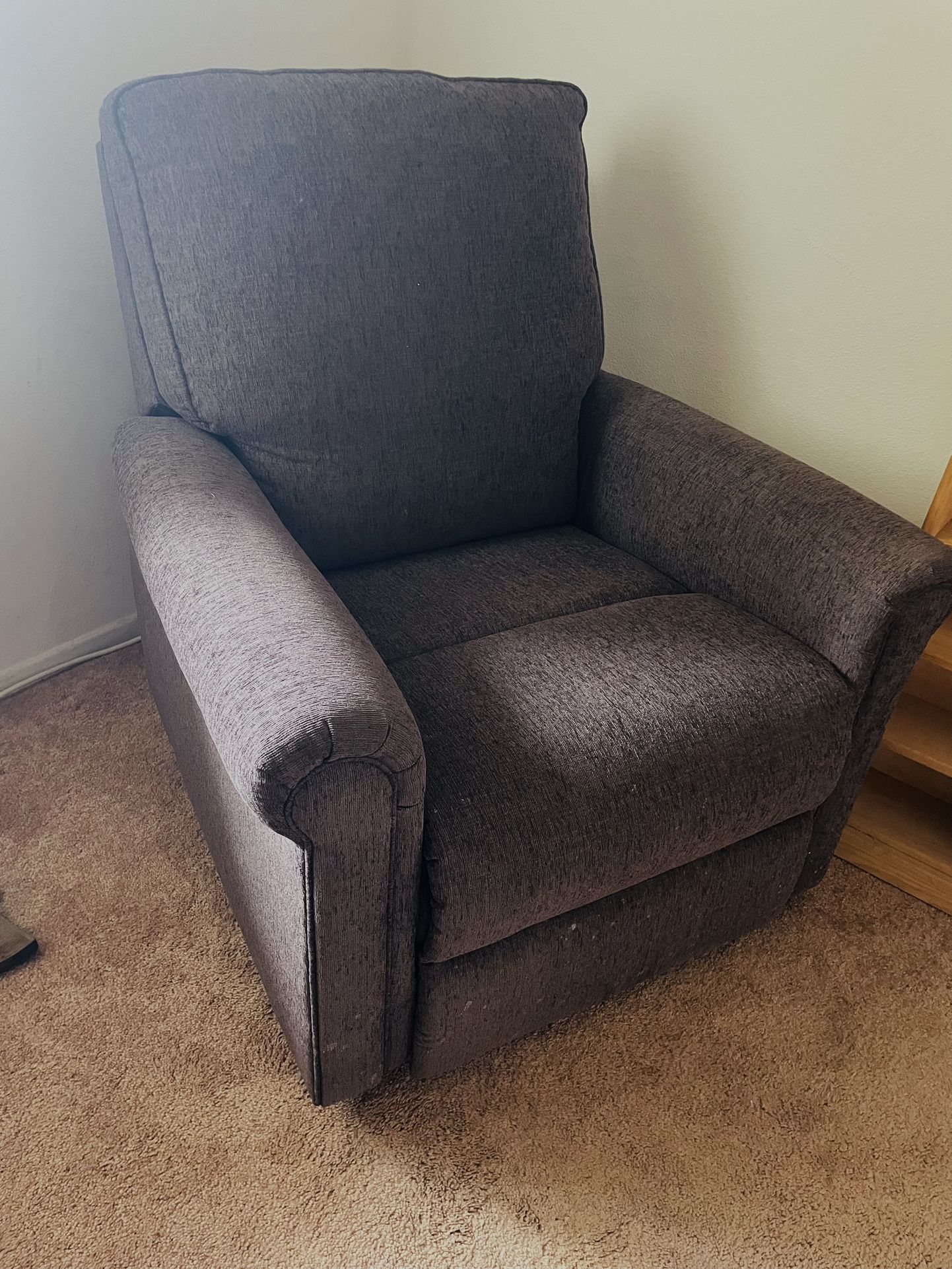 Recliner/rocker