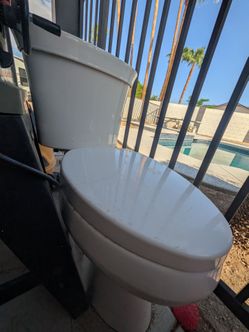 FREE Toilet great condition