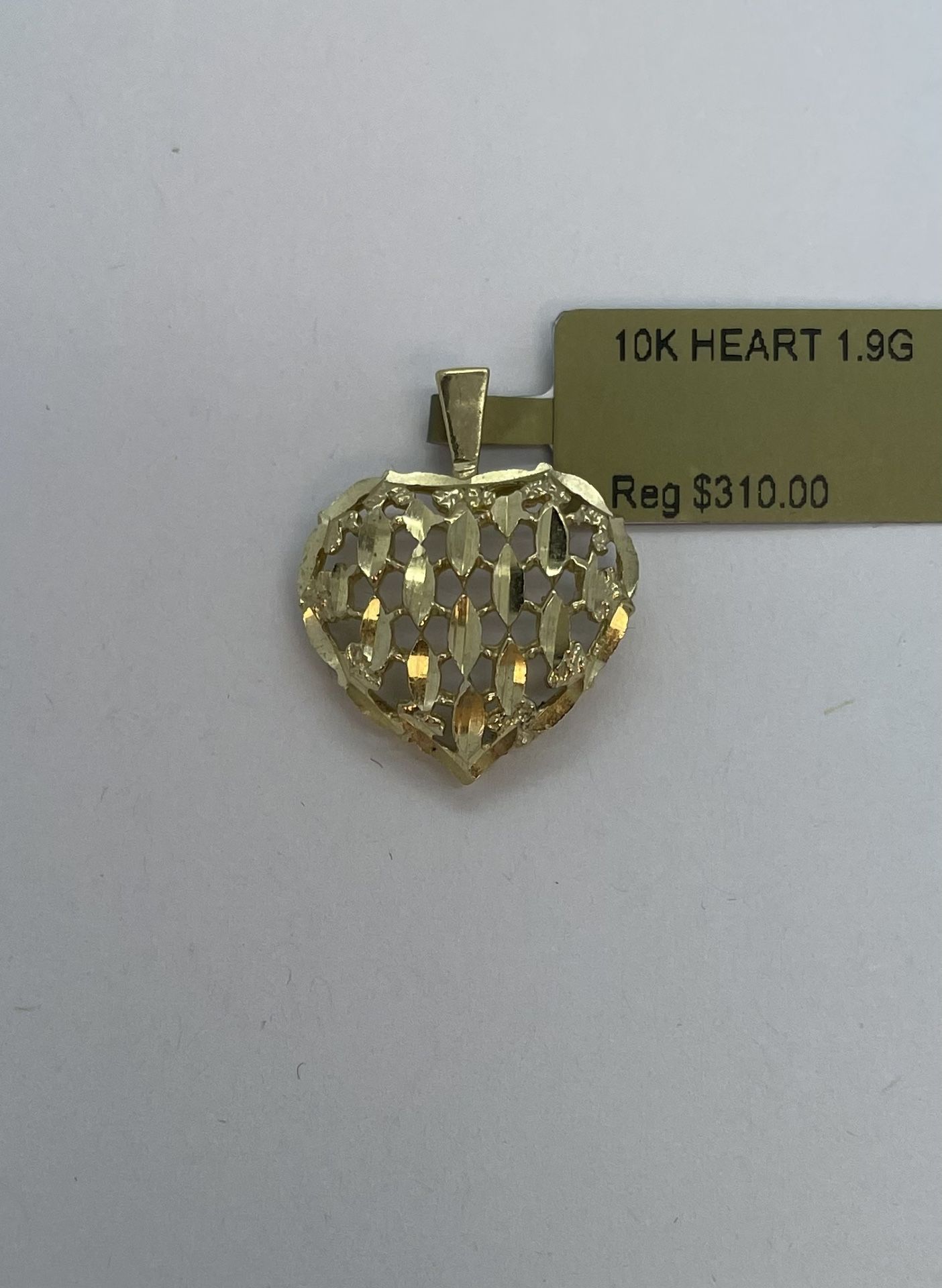 10K Gold Heart Pendant. New 