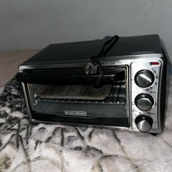 Black & Decker toaster oven