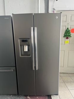 Refrigerator GE 36”