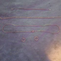 14k Gold Set. 2 Necklaces, A Bracelet And Earrings. 