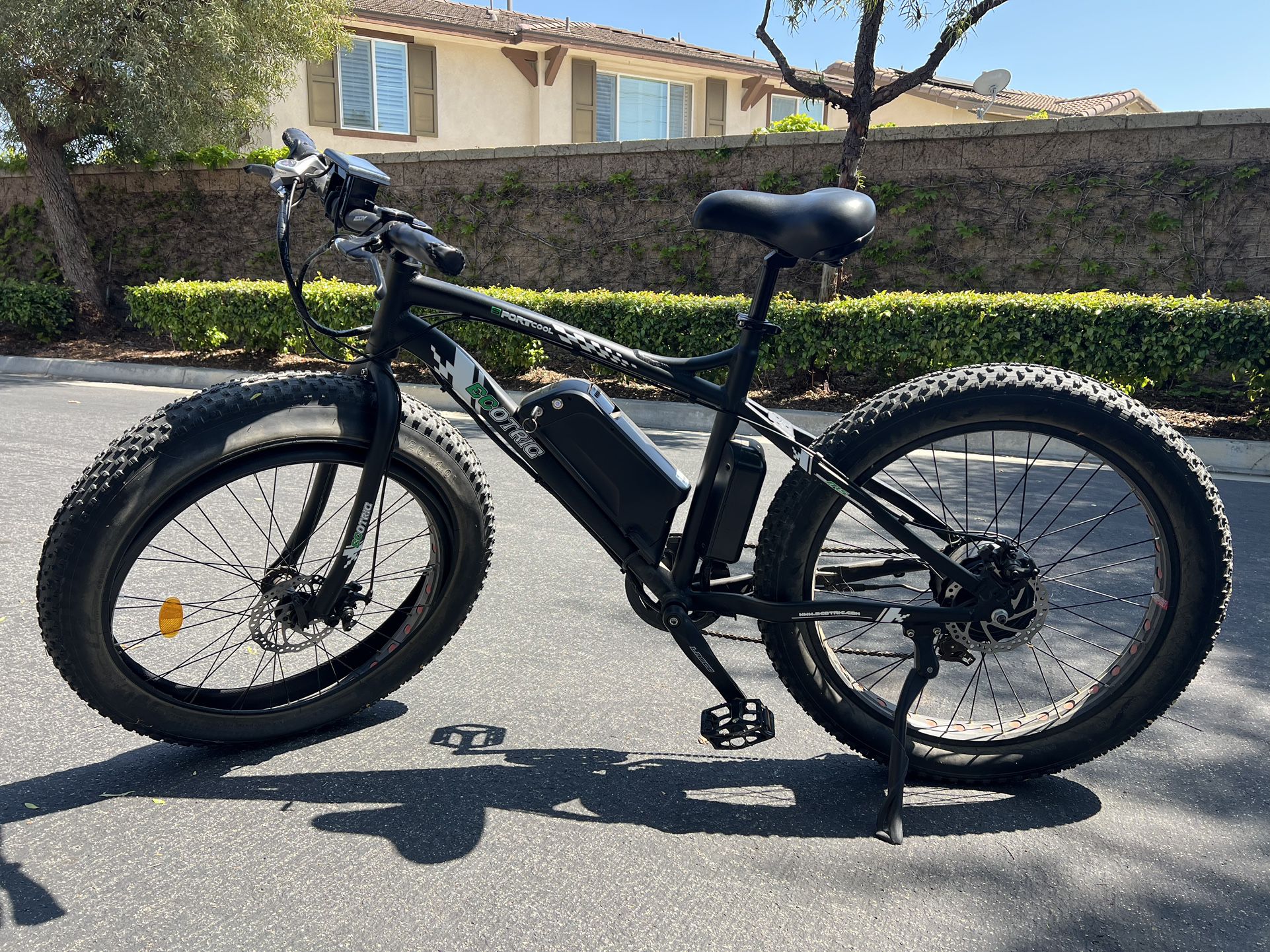 ECOTRIC 26” 36V FAT TIRE ELECTRIC BIKE