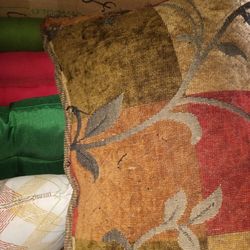 Pillows in&out