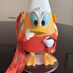 Disney Parks Donald Duck Candy Corn Halloween 8" Sipper Cup With Lanyard