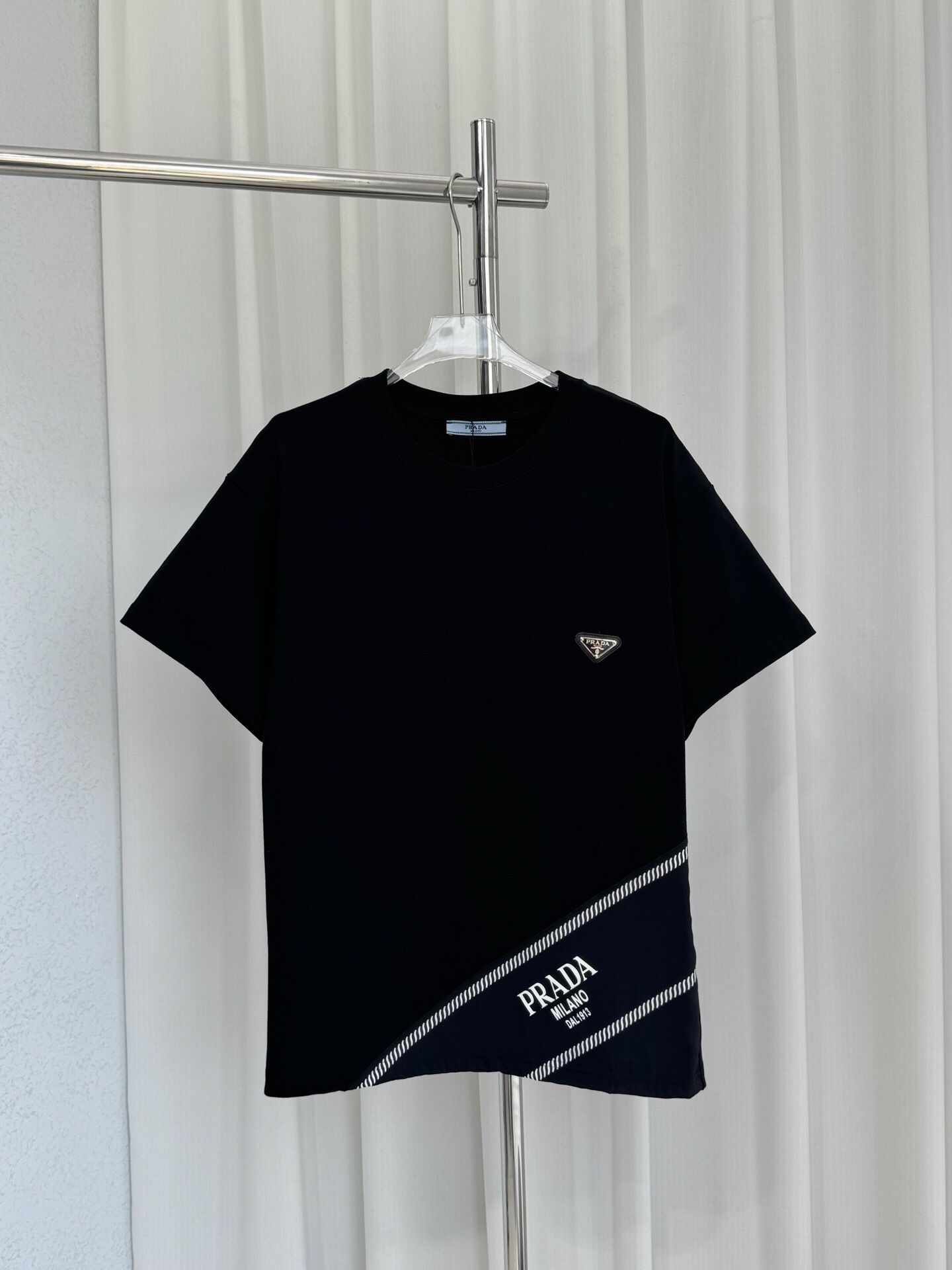 Prada Men’s T-shirt 2025 New