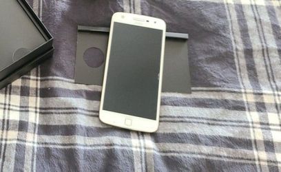 Motorola MotoZ Droid for Parts