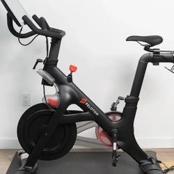 Peloton Gen 2