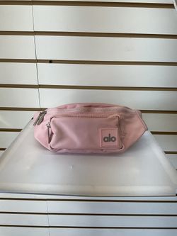 ALO Fannypack Pink 