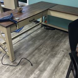 Free Must Pick Up Today