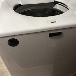 Maytag Washer machine 