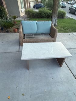 Outdoor bench And table