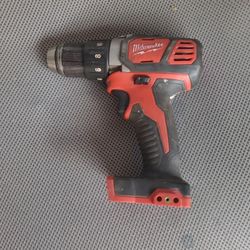 Milwaukee Drill M18 $75