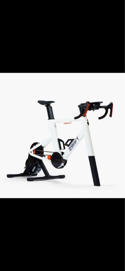 Zwift frame with wahoo kickr