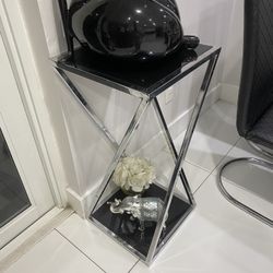 Coffee Table - Corner Table 