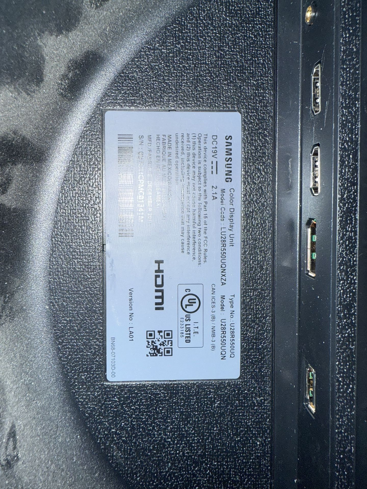 Samsung Computer Monitor 