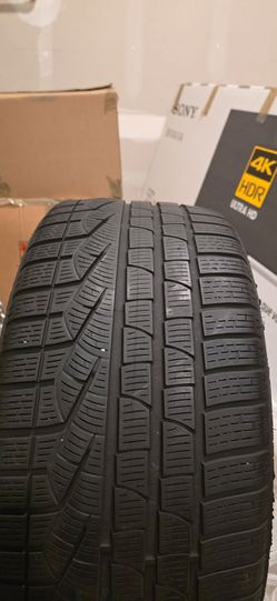 Pirelli Sotozero winter tire set