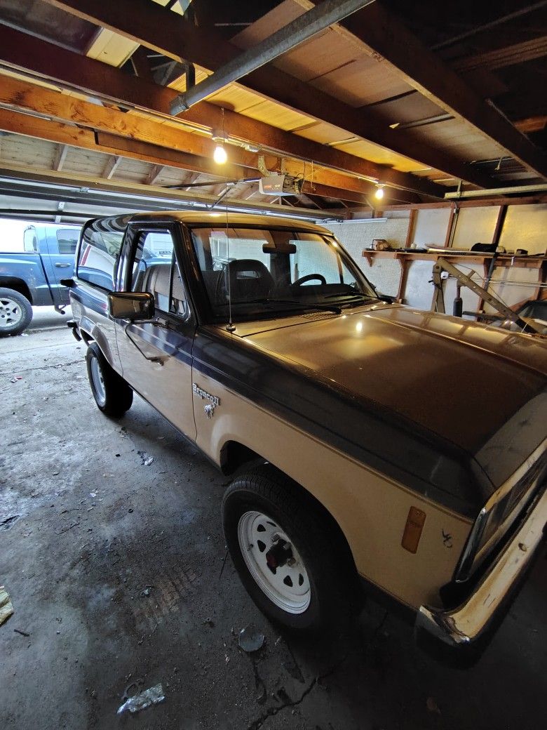 1986 Ford Bronco