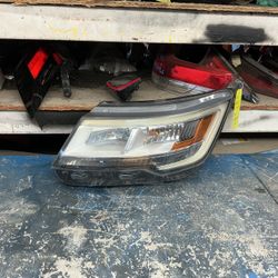 Headlight Explorer 2016 2017 2018 2019 OEM