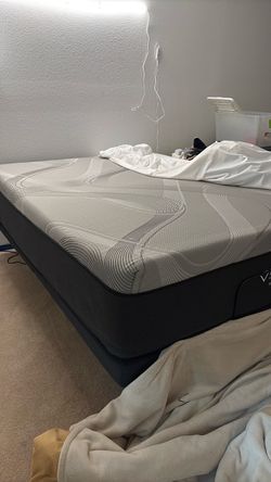 Diamond Olympic Ice Plush Queen Mattress