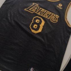 New Lakers Limited Edition 