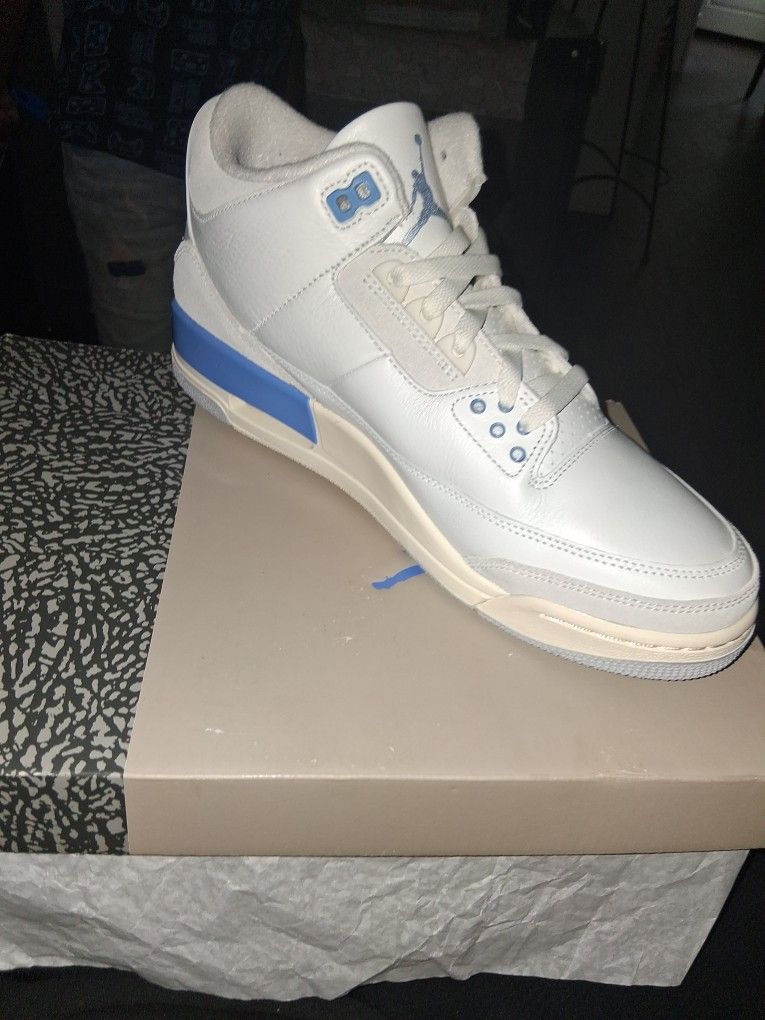 Jordan 3 Retro
Lucky Shorts