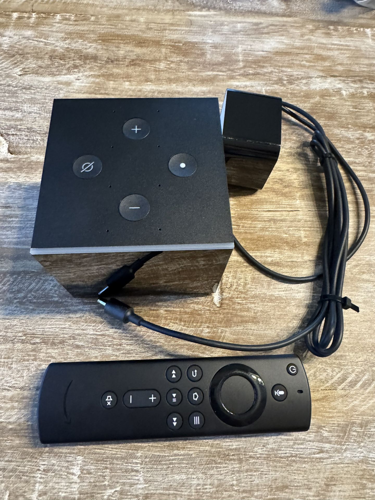 Amazon Fire Cube