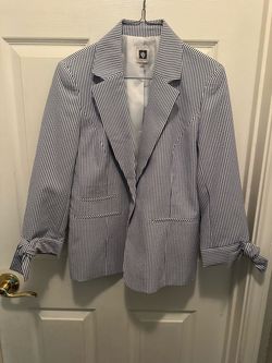 Women’s Dress Jackets ( Size & Price in Description )