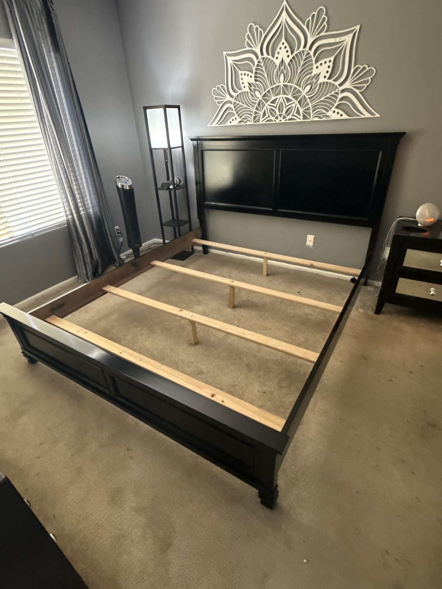 California King Wooden Bed Frame