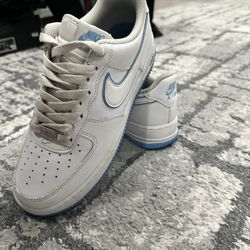 Nike Air Force 1 University Blue  7.5 Boys