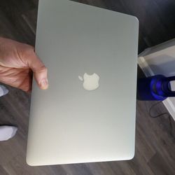 MacBook Air 2015 8GB RAM