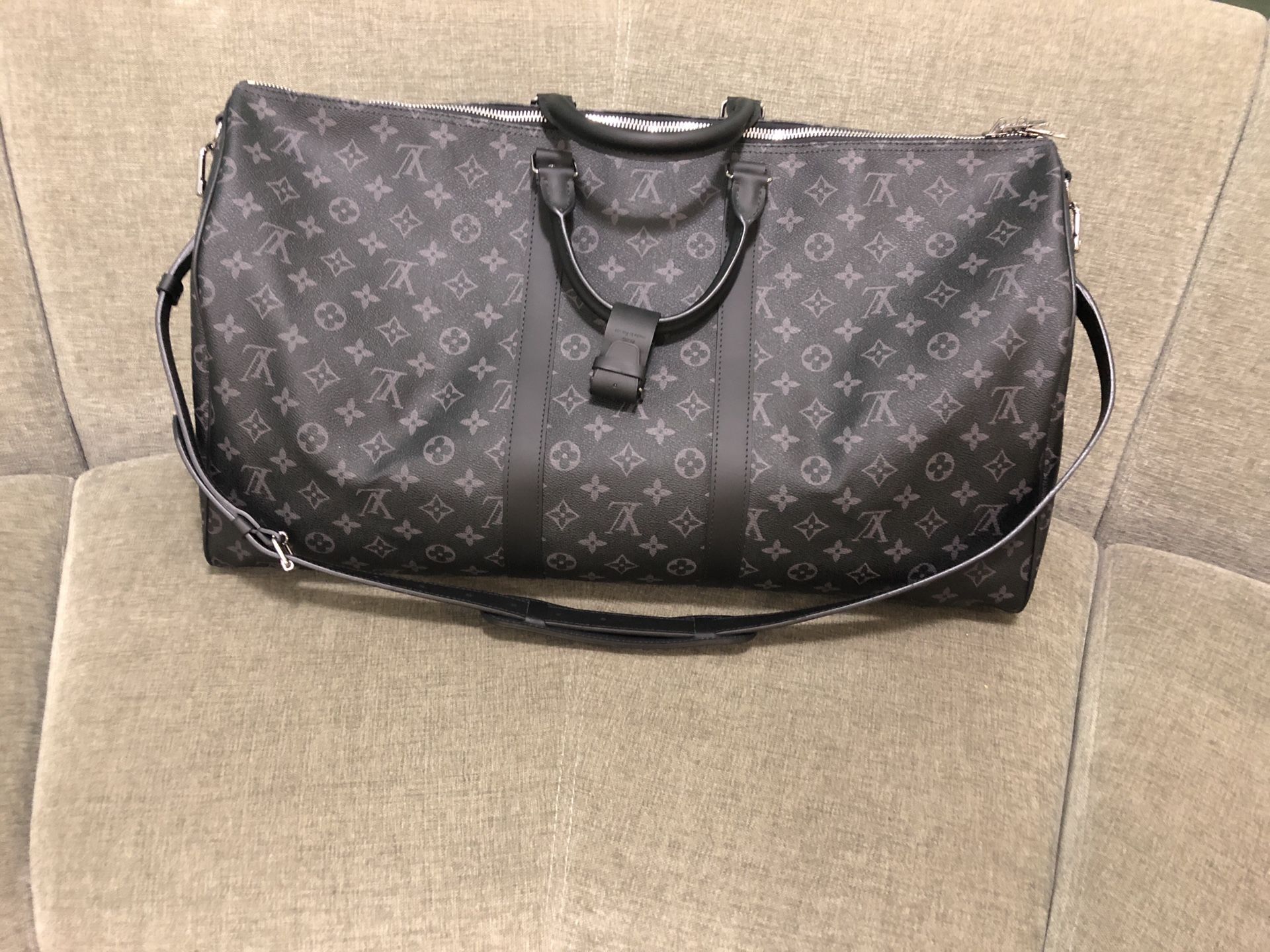 LOUIS VUITTON KEEPALL 55