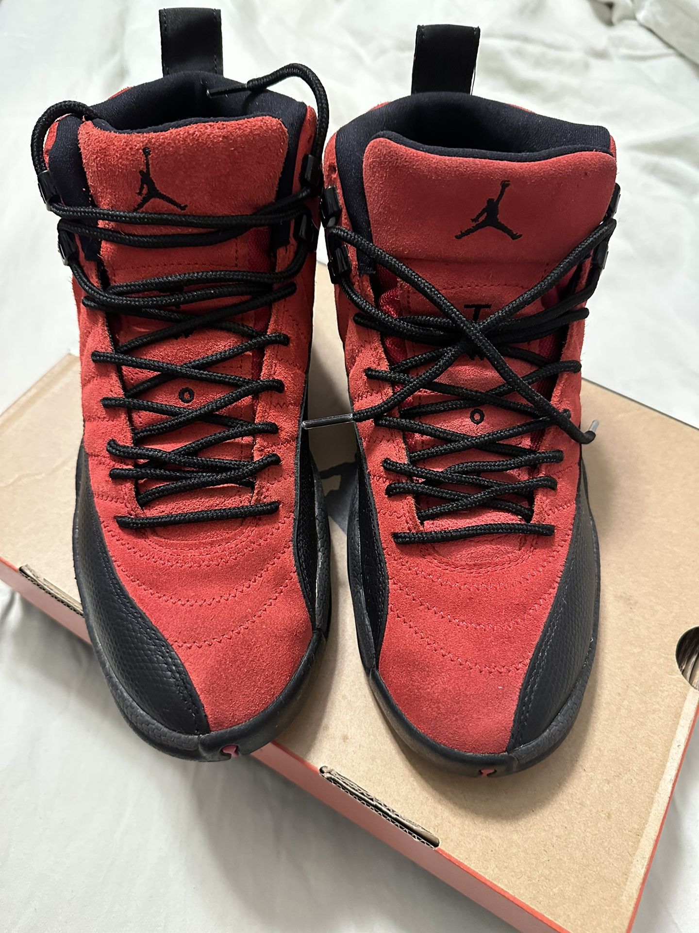 Jordan 12 Reverse Flu Game 7.5