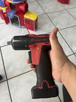 Snap On 3/8 Impact Gun