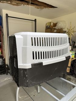 Plastic Kennel 15-25lb