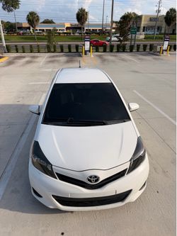 2012 Toyota Yaris hatchback