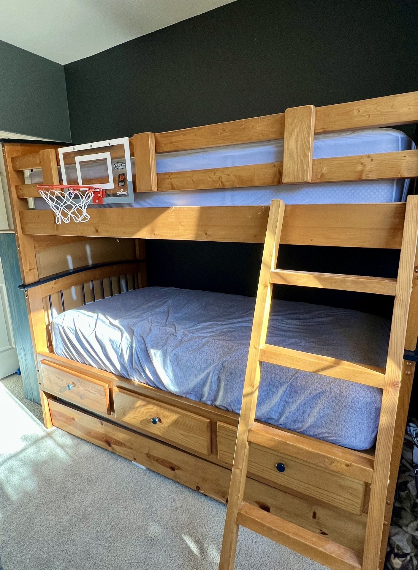Bunk Bed With Trundle and Ladder