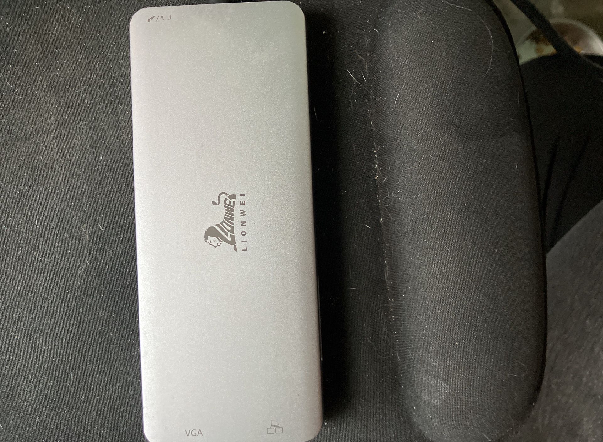 LIONWEI USB C Docking Station Dual Monitor