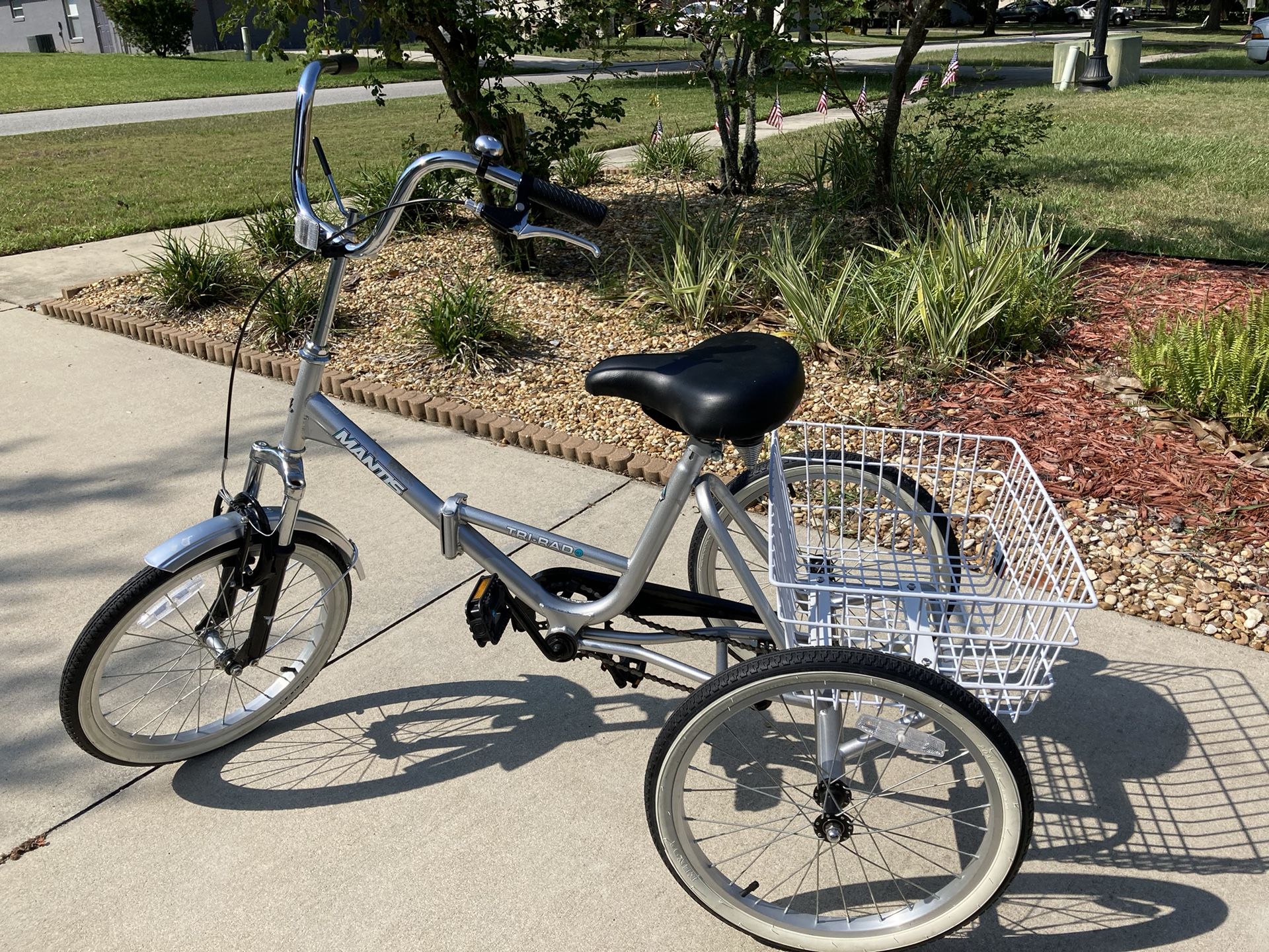 Mantis Tri-Rad Folding 3 Wheel Trike-Like New